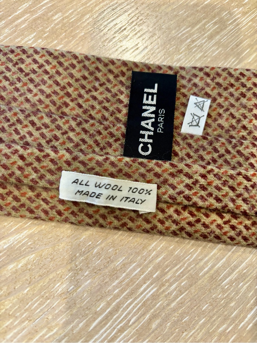 CHANEL Beige and Brown Woven Silk Tie - Picture 3 of 5